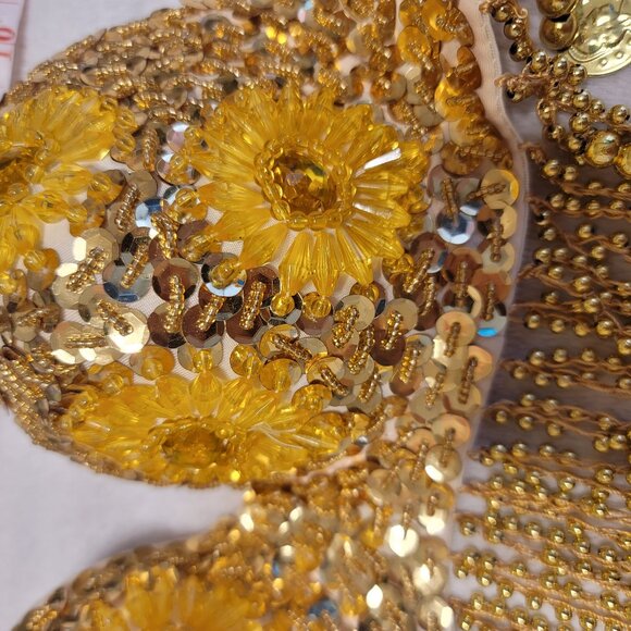 Yellow belly dancing outfit - Picture 12 of 16